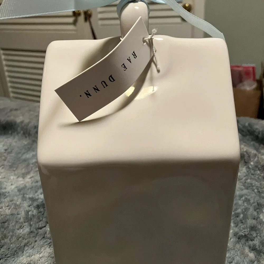 NWT Rae Dunn BABY BIRD Ceramic Birdhouse
